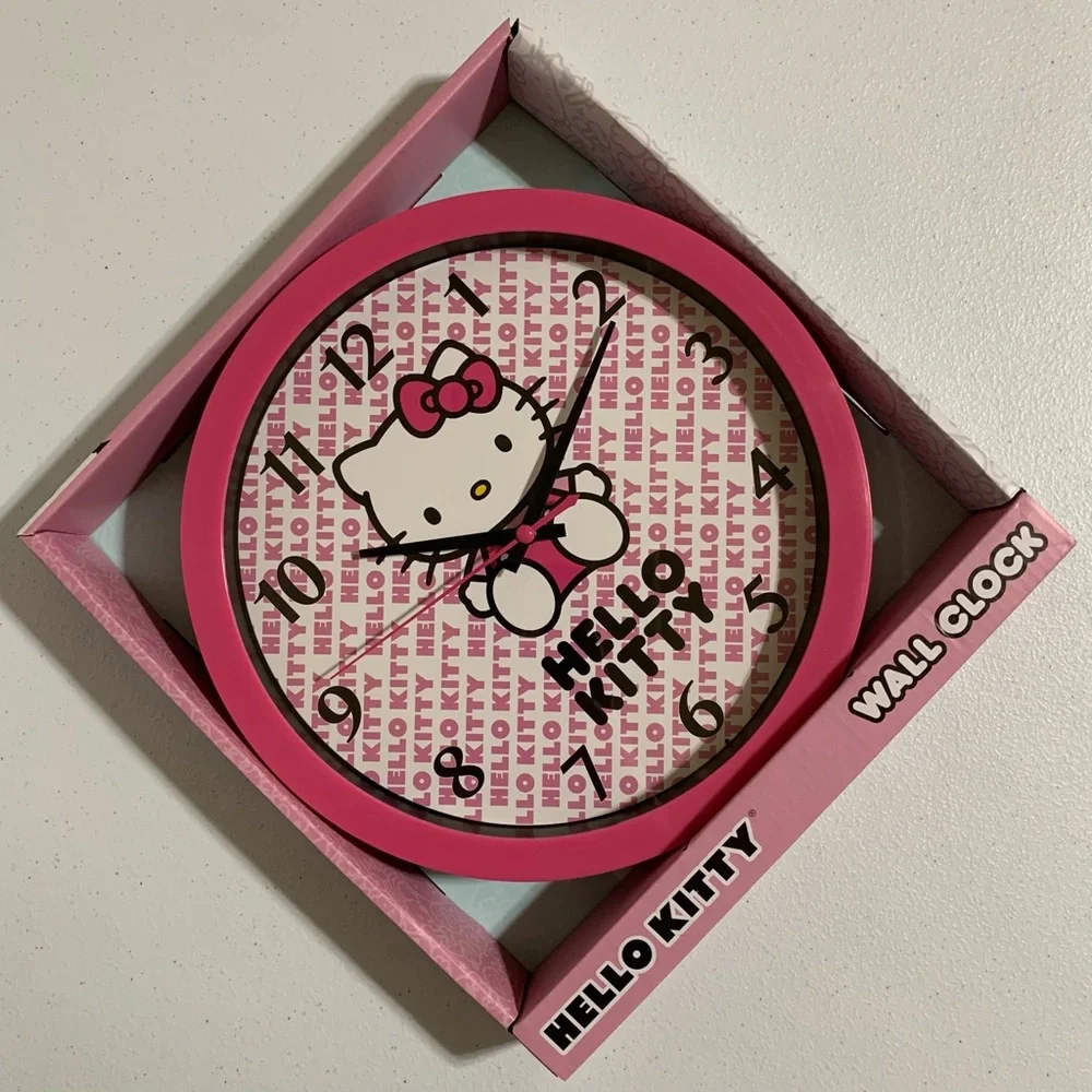 Hello Kitty by Sanrio Analog Wall Clock-New in Box